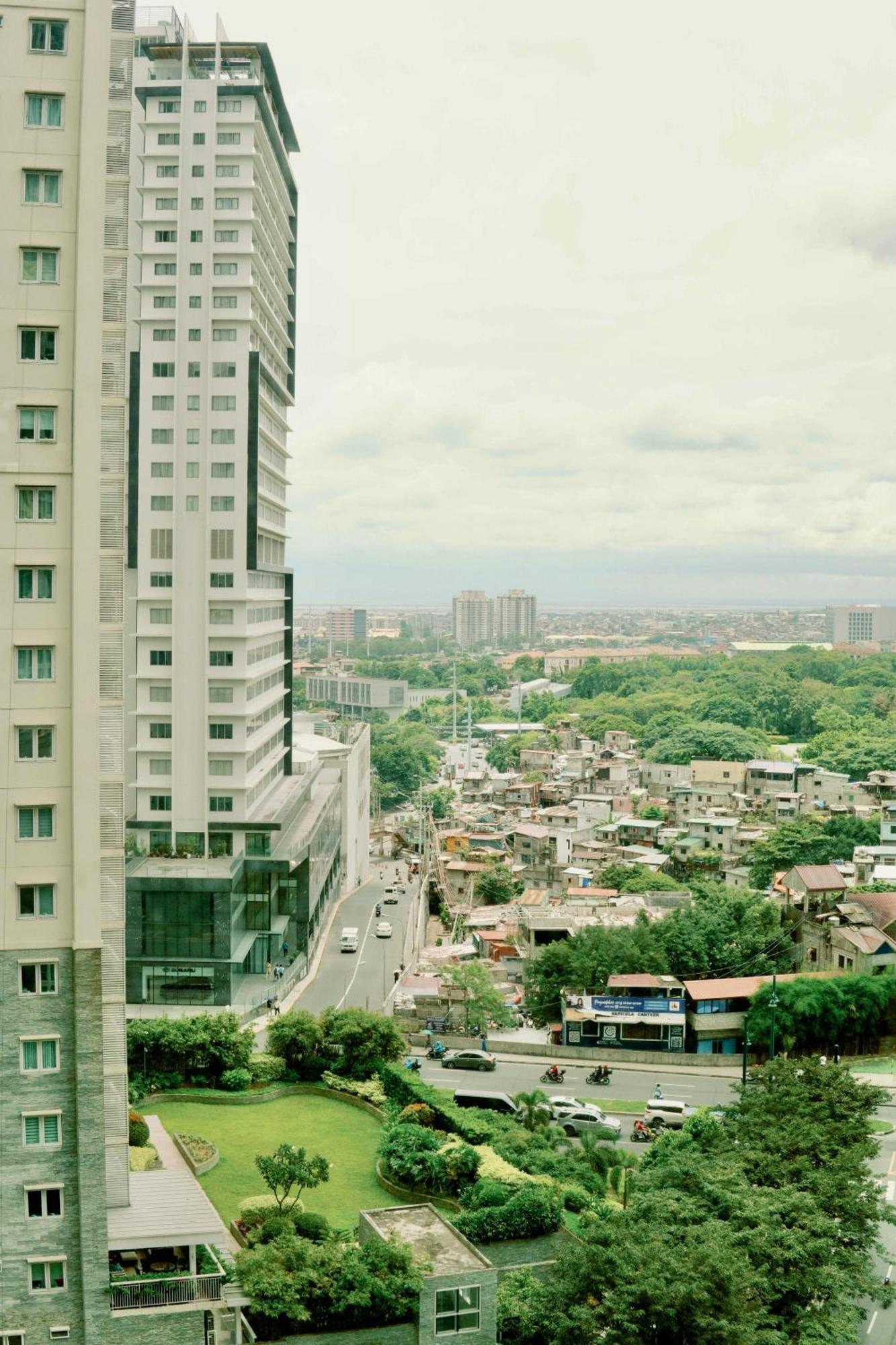 Spacious 2Br At Soma Bgc Near Sm Aura And Bonifacio High Street Manila Dış mekan fotoğraf