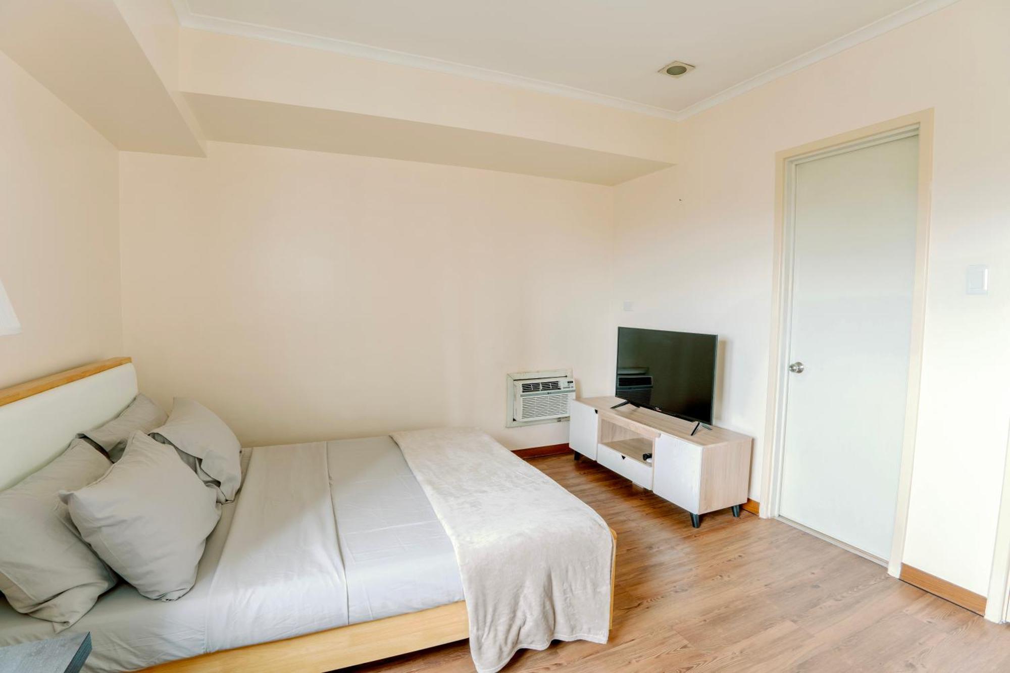 Spacious 2Br At Soma Bgc Near Sm Aura And Bonifacio High Street Manila Dış mekan fotoğraf