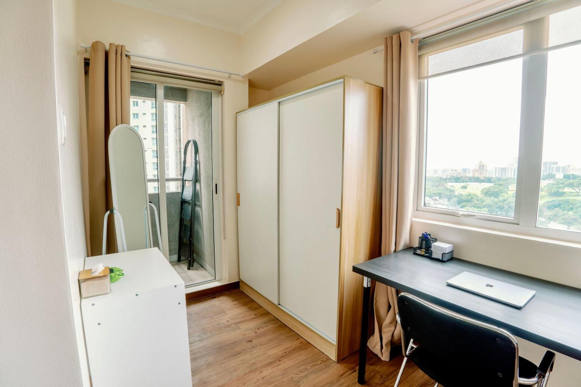 Spacious 2Br At Soma Bgc Near Sm Aura And Bonifacio High Street Manila Dış mekan fotoğraf